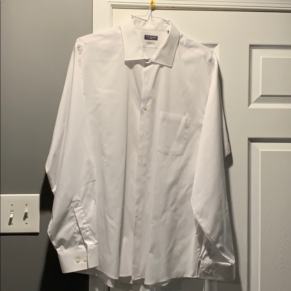 White dress shirt